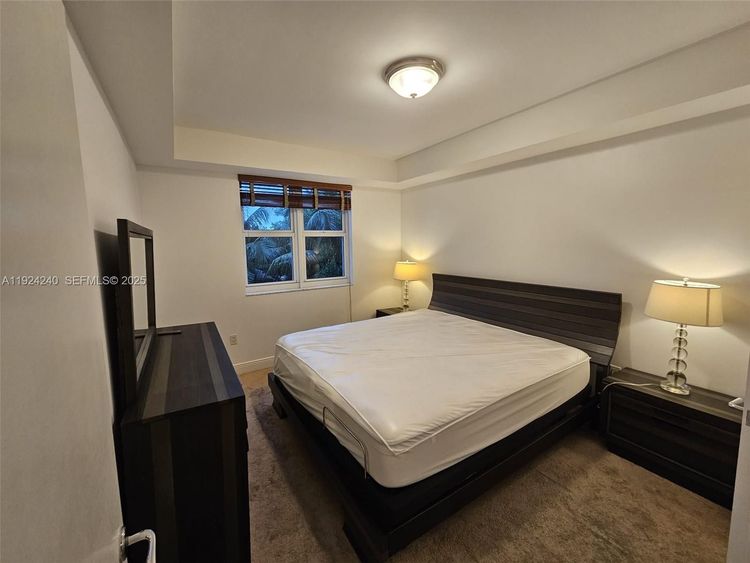 Turnberry Village #302 image #19