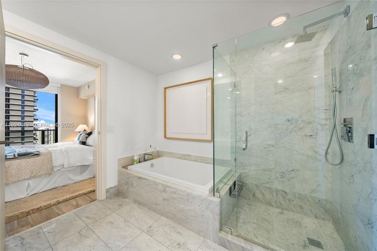 SLS Lux Brickell #2110 image #15