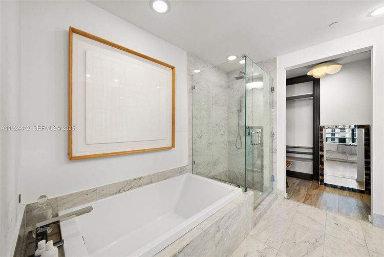 SLS Lux Brickell #2110 image #16