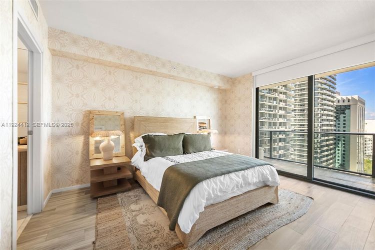 SLS Lux Brickell #2110 image #19