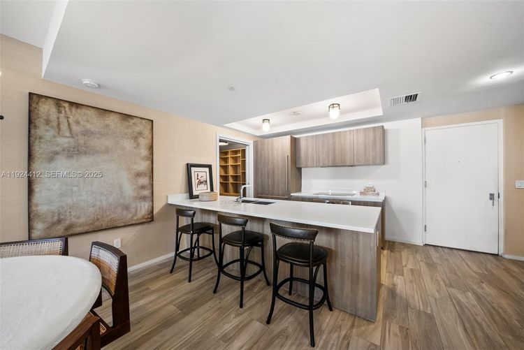 SLS Lux Brickell #2110 image #9