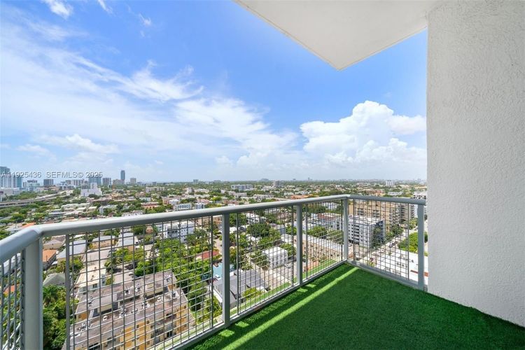 Neo Lofts #1806 image #18