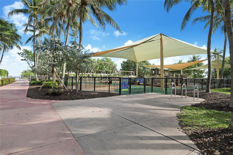 Bel Aire on the Ocean #605 image #18