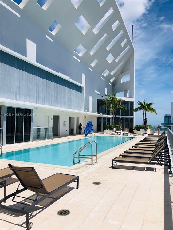 Brickell House #3500 image #20