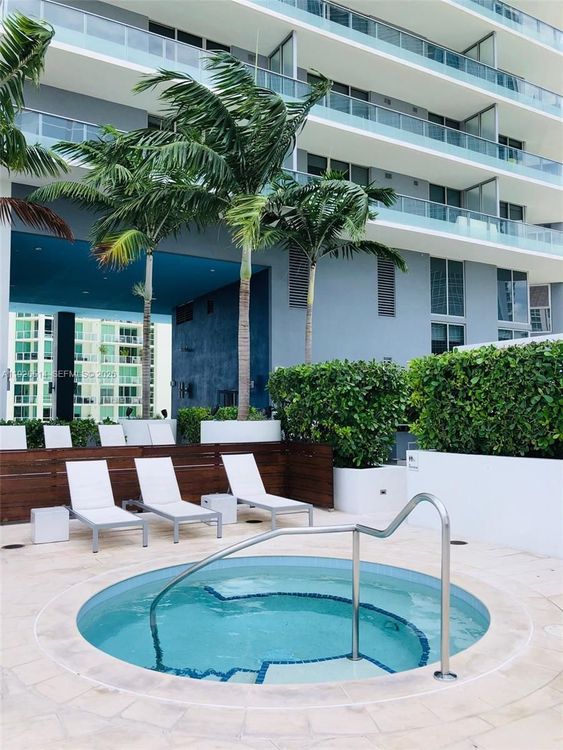 Brickell House #3500 image #21