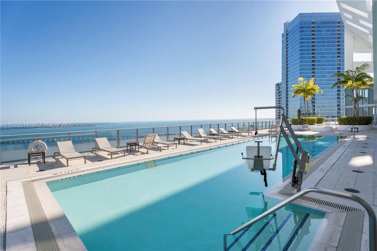 Brickell House #3500 image #23
