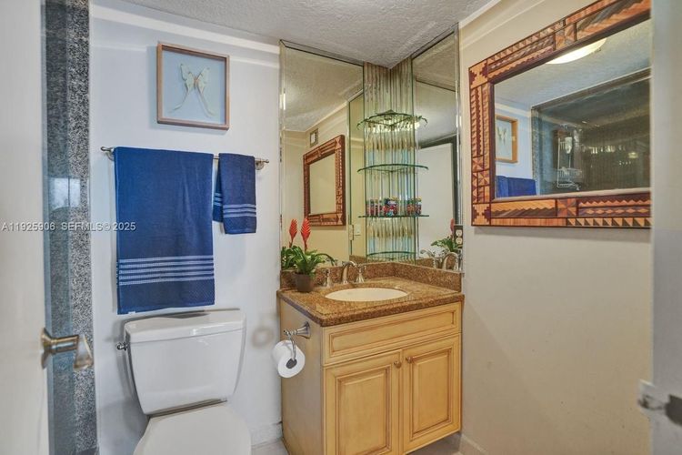 Bayview Terrace #1002 image #17