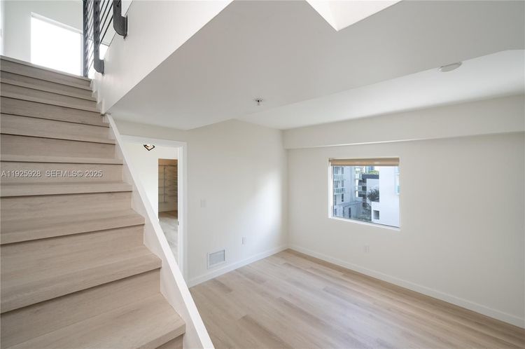 Brickell Roads Atriums #802 image #10