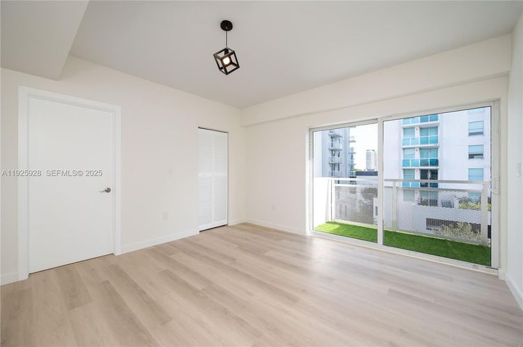 Brickell Roads Atriums #802 image #12