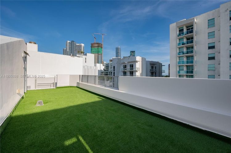 Brickell Roads Atriums #802 image #25