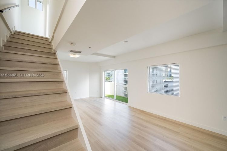 Brickell Roads Atriums #802 image #28