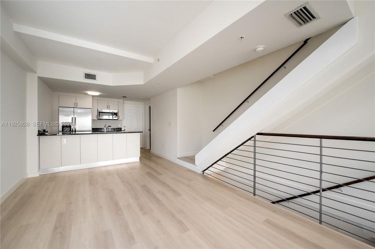 Brickell Roads Atriums #802 image #6