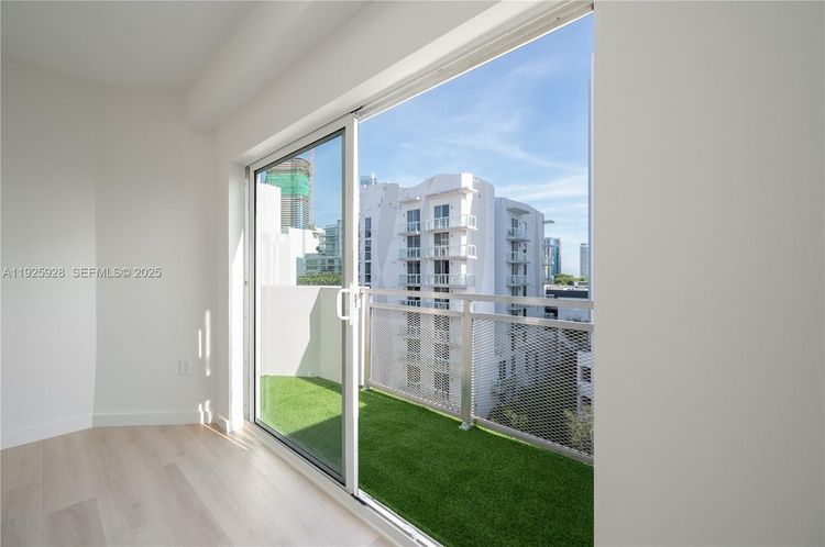 Brickell Roads Atriums #802 image #9