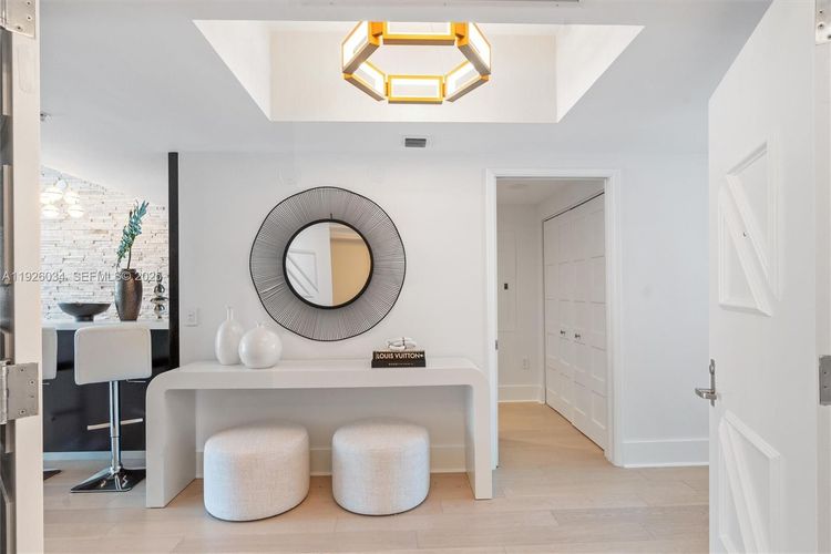 Las Olas River House #2406 image #16