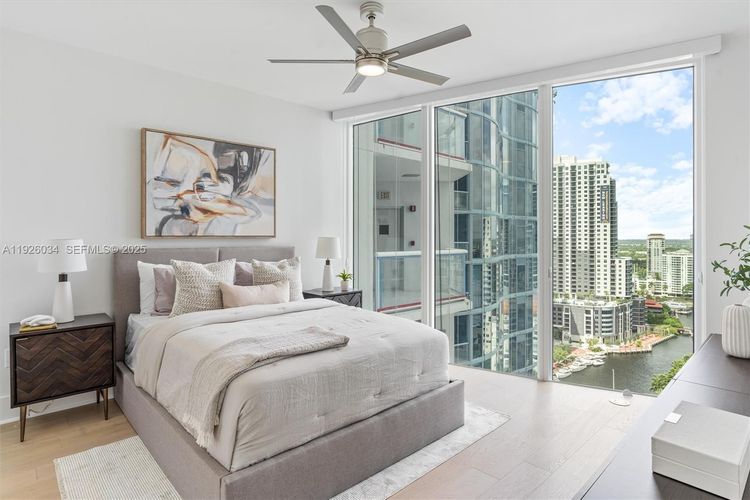 Las Olas River House #2406 image #29