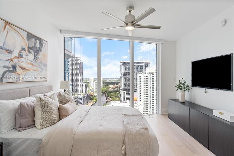 Las Olas River House #2406 image #30