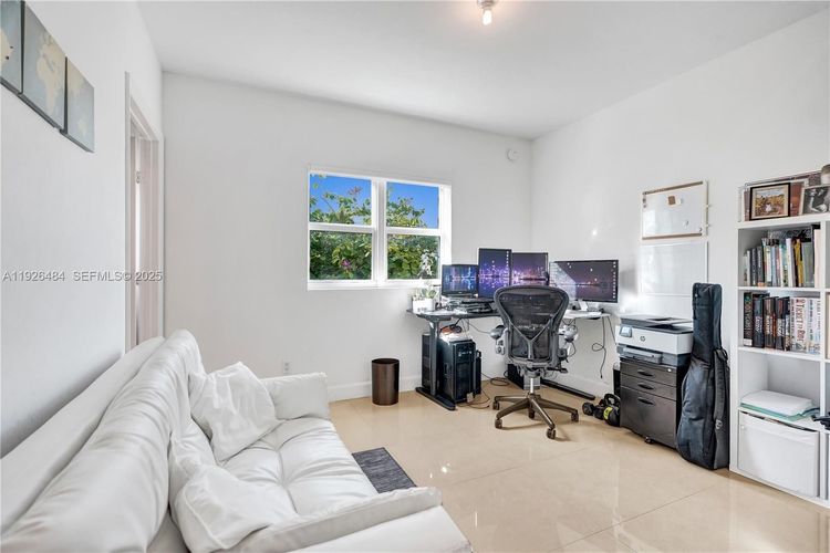 One Fifty One At Biscayne #401 image #16