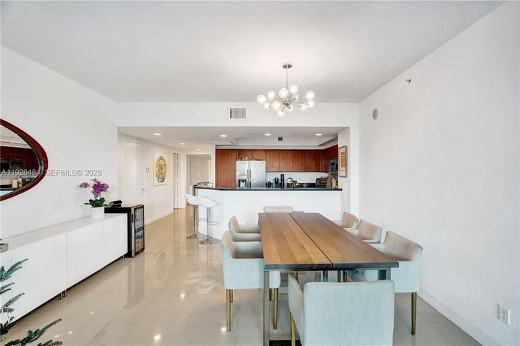 One Fifty One At Biscayne #401 image #19