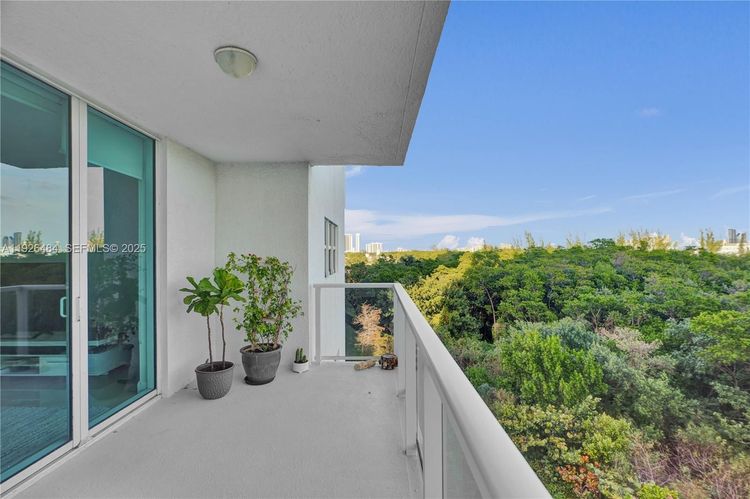 One Fifty One At Biscayne #401 image #40