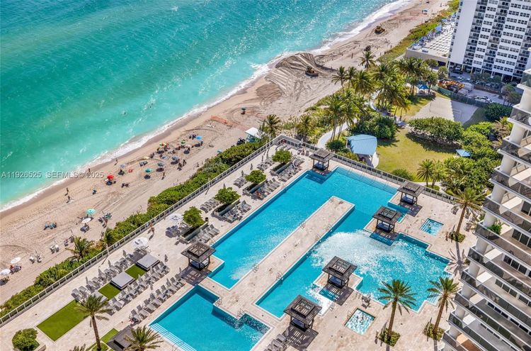 The Beach Club II #2808 image #13
