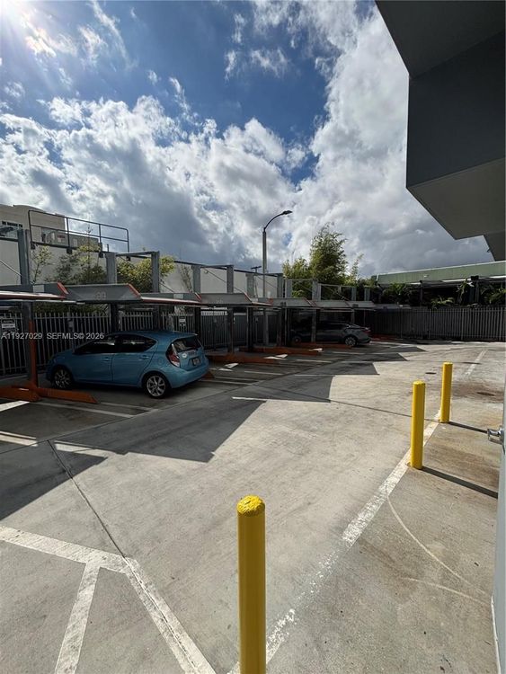 250 Wynwood #3C image #14