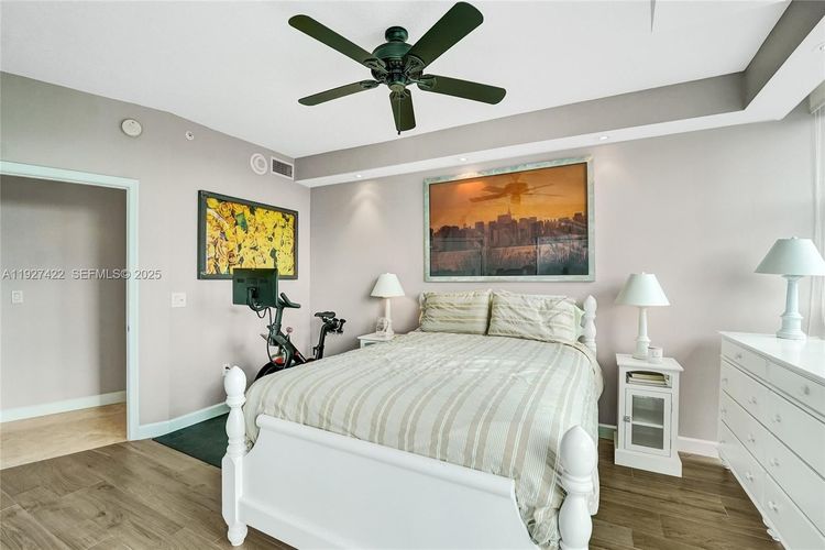 Venezia Las Olas #1101 image #43