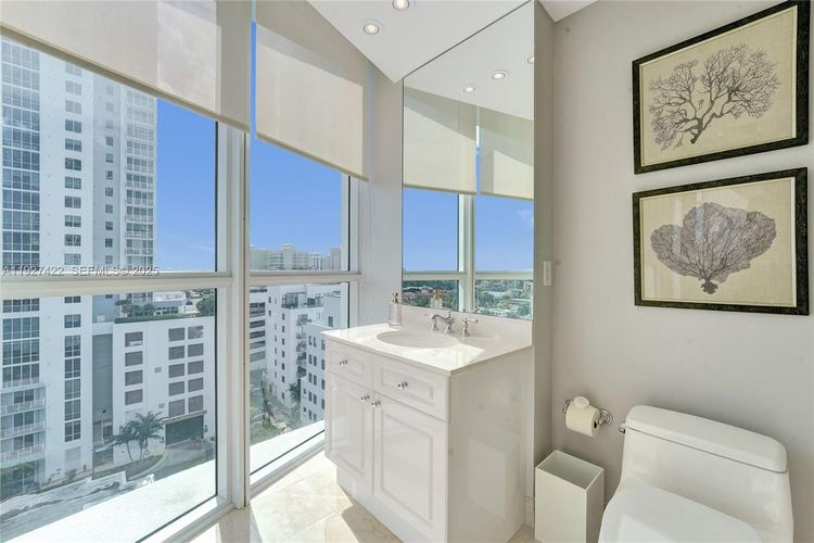 Venezia Las Olas #1101 image #45