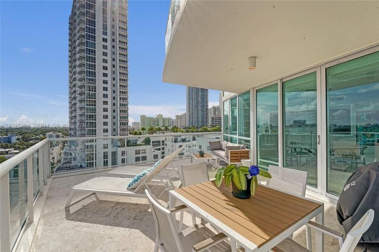 Venezia Las Olas #1101 image #49