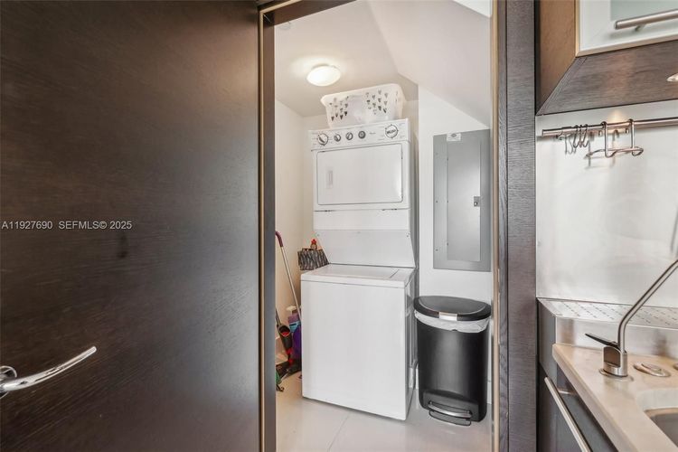 Terra Beachside #306 image #17