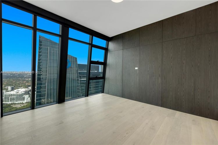 Echo Brickell #4403 image #15