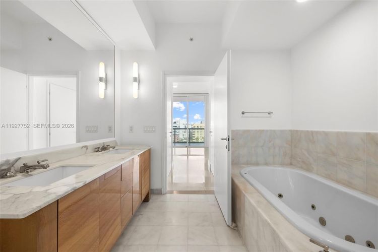 Continuum II North #1107 image #27