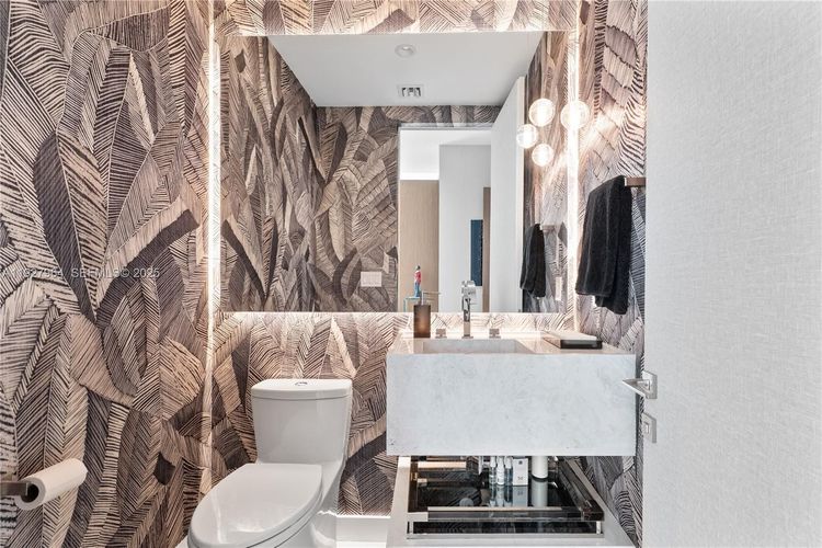 Two Park Grove #5A image #23