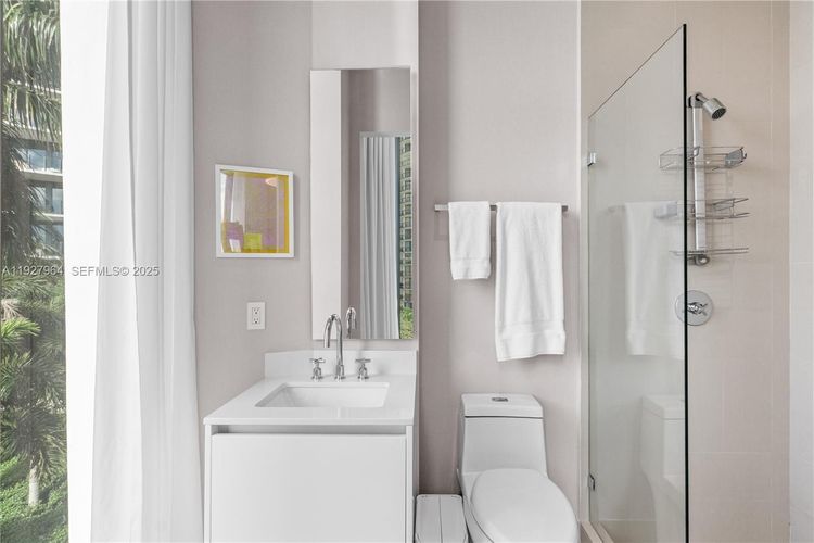 Two Park Grove #5A image #27