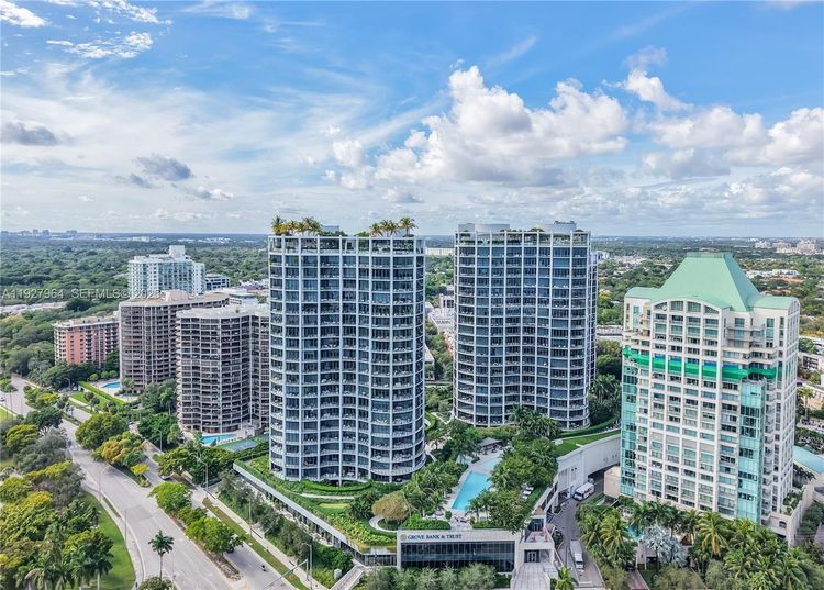 Two Park Grove #5A image #45