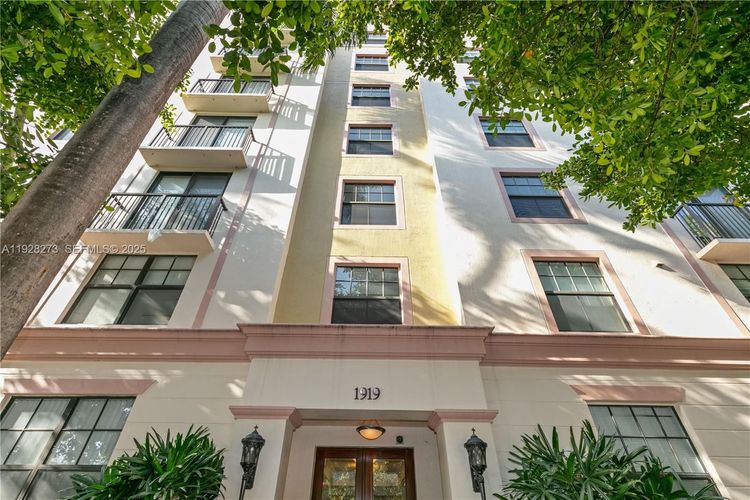 Regent Park #312A image #24