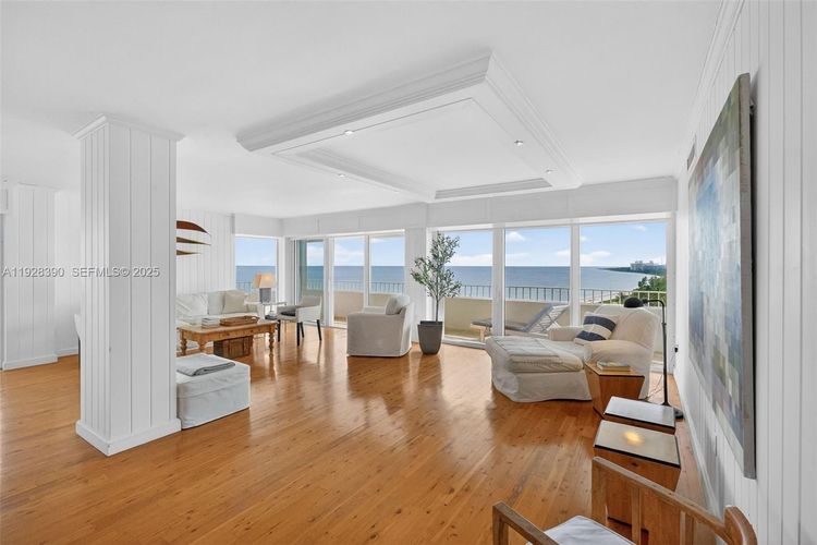 Commodore Club East #1101 image #11