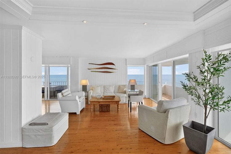 Commodore Club East #1101 image #12