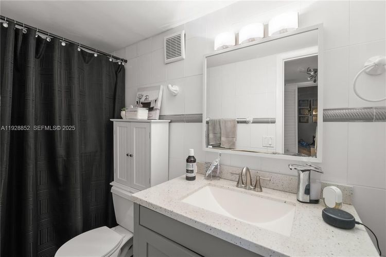 Caribbean Breeze #159 image #18