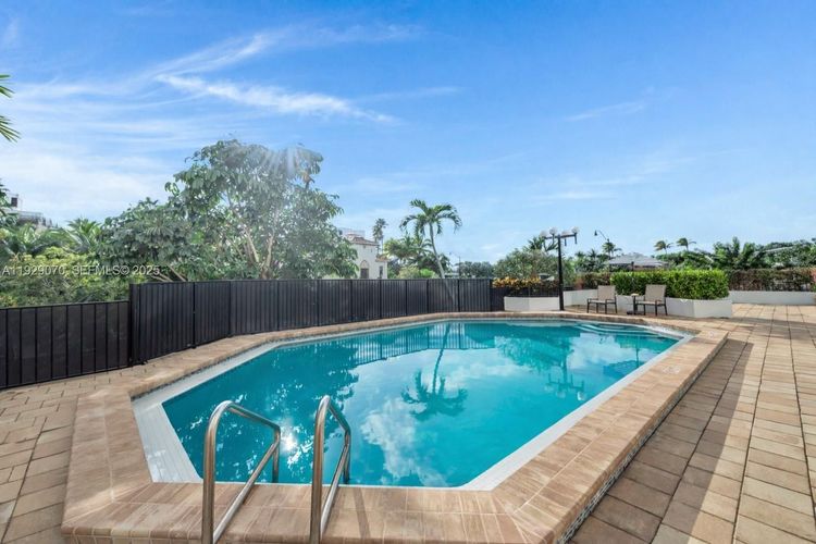 Portugal Towers #12-8 image #40