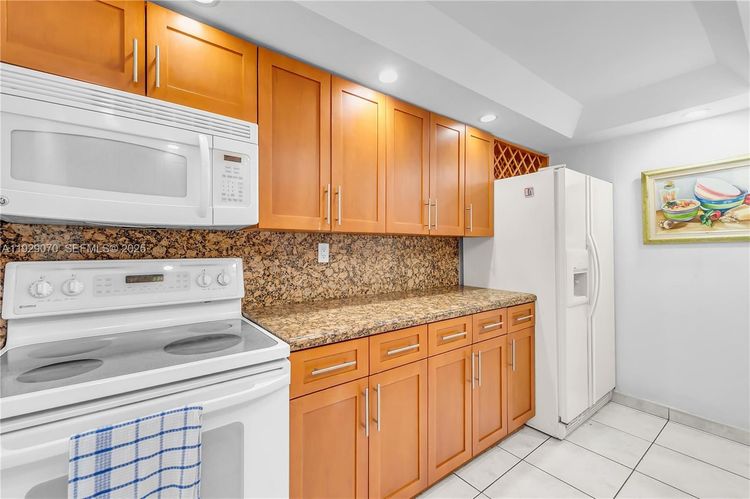 Portugal Towers #12-8 image #6