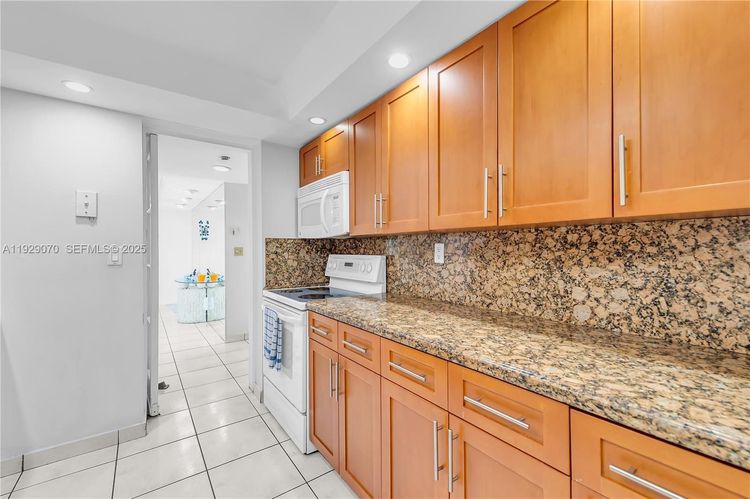 Portugal Towers #12-8 image #7