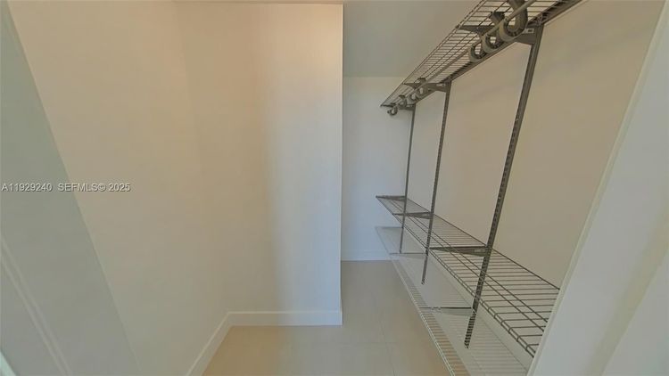 Ponce De Leon #12E image #17