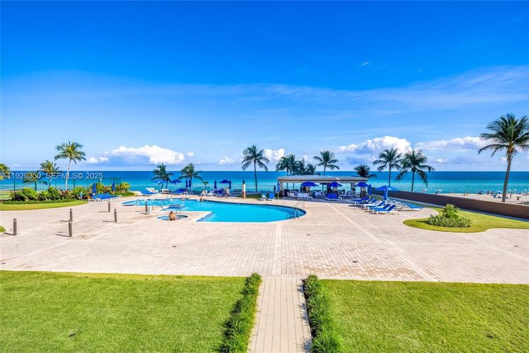 Pinnacle #303 image #35