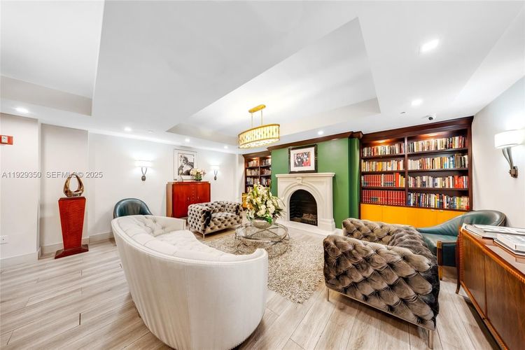 Pinnacle #303 image #46