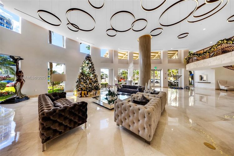 Pinnacle #303 image #47