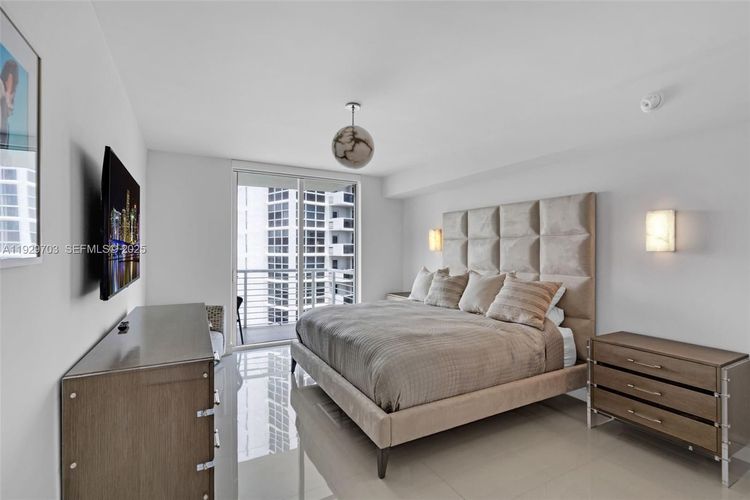 Sapphire Condo #602N image #10