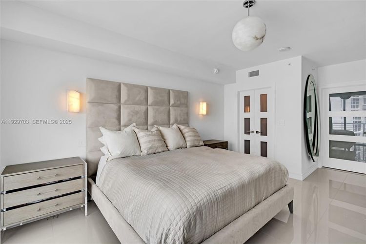 Sapphire Condo #602N image #12