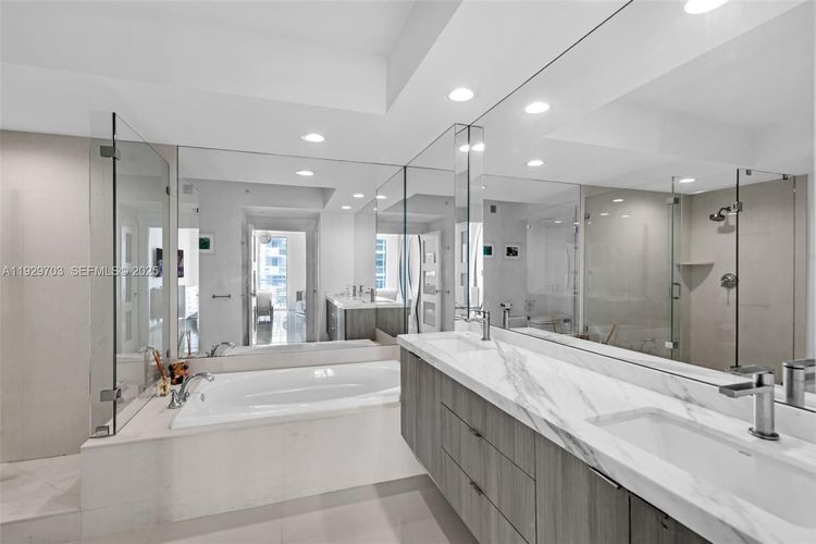 Sapphire Condo #602N image #13