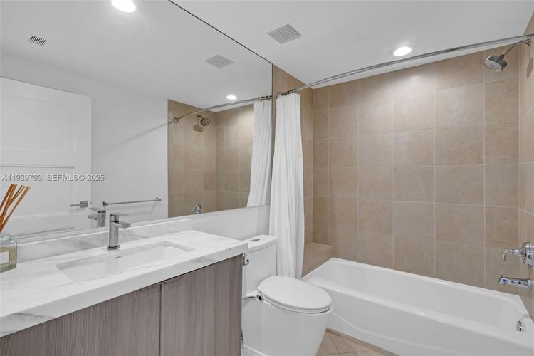 Sapphire Condo #602N image #19