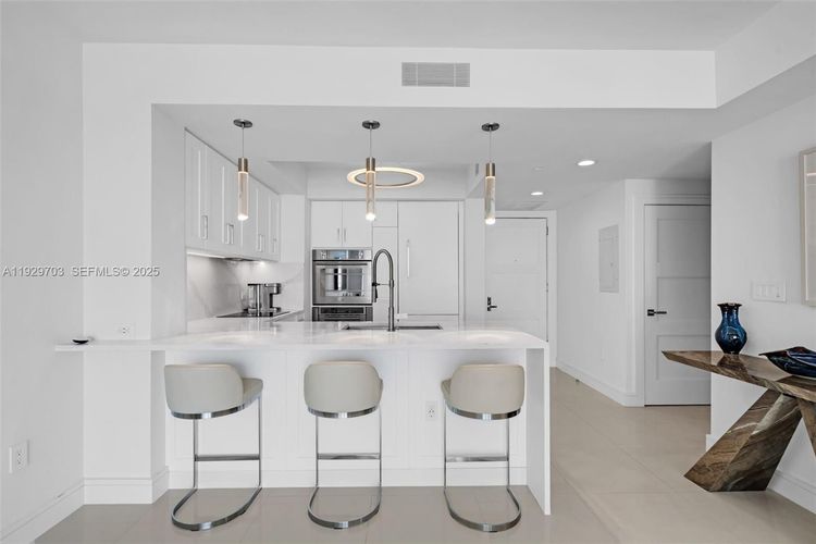 Sapphire Condo #602N image #6